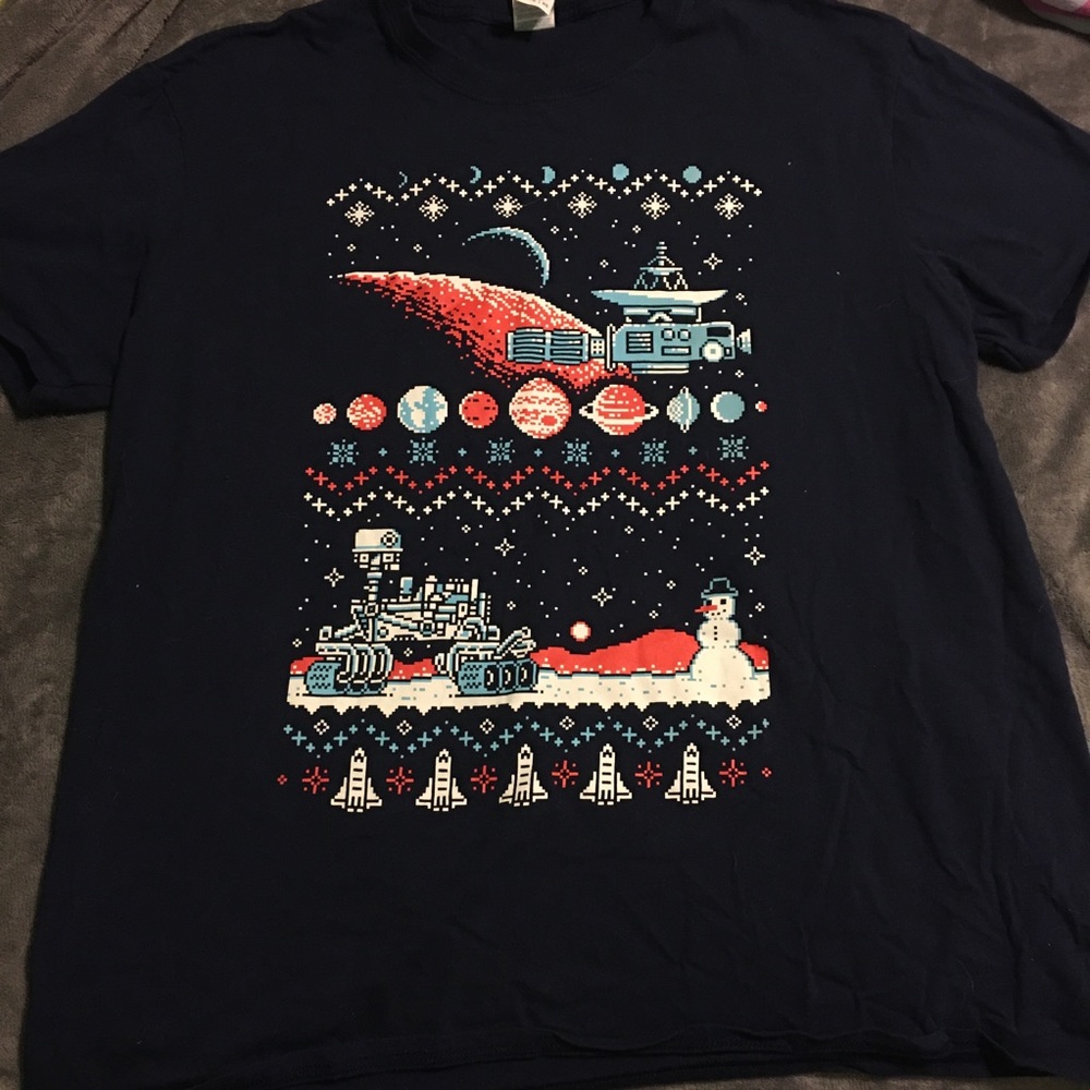 Men’s Christmas Mars rover shirt